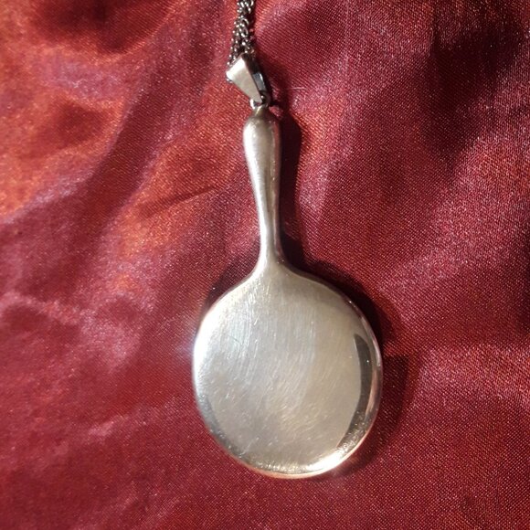 925 Sterling Silver Pendant Vintage 90s Hand Mirror on Silvertone Chain Extender - Picture 7 of 8